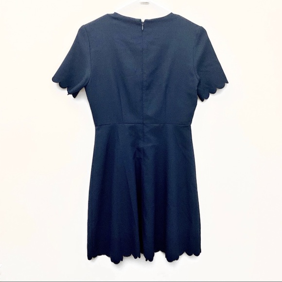 2/$25‼️ Banana Republic Scallop Hem Navy Dress - Picture 2 of 3
